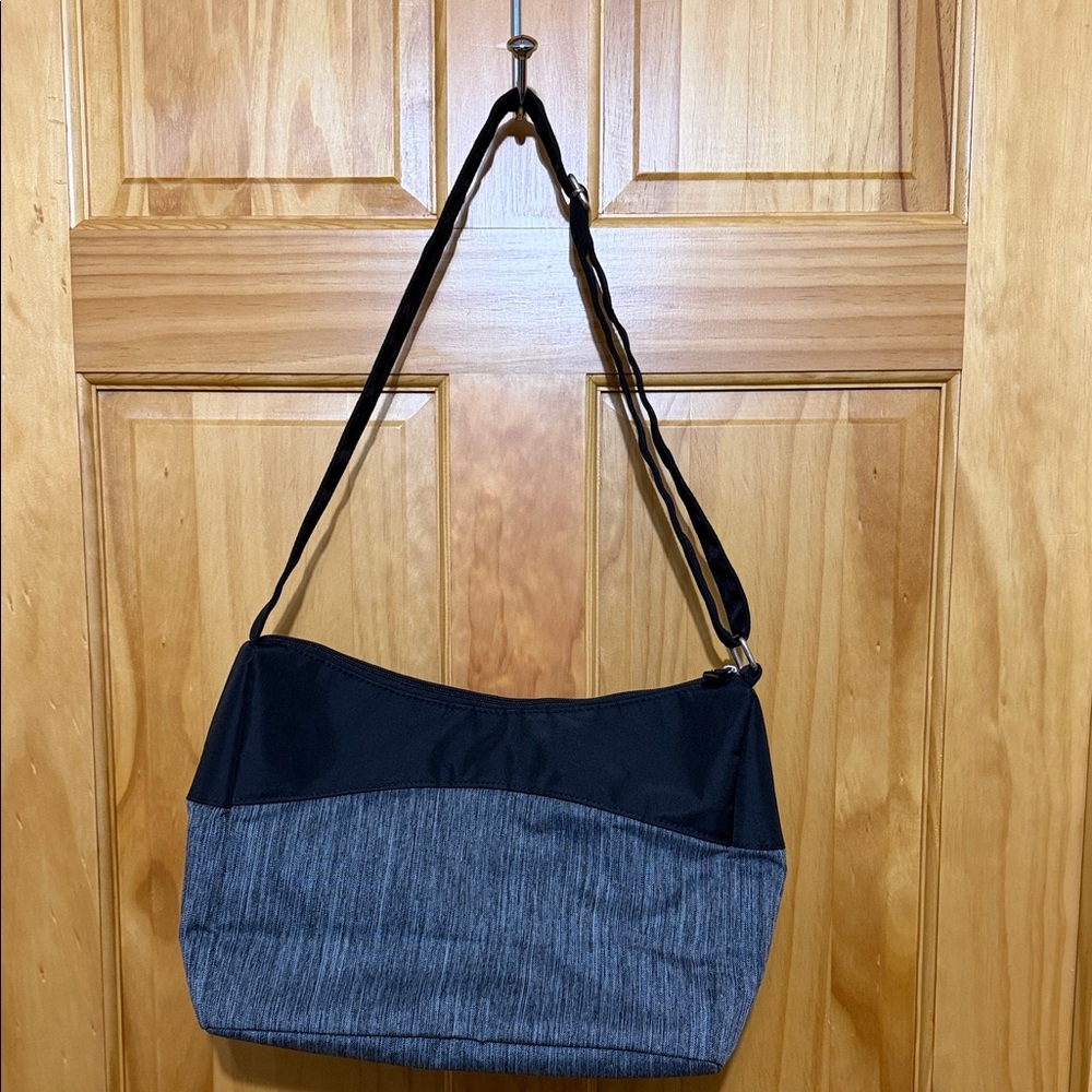 Medela Black and Gray Baby Diaper Nursing Bag - Picture 3 of 9